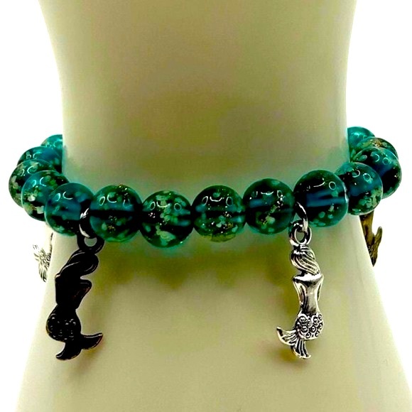 Handmade Glow-In-The-Dark Mermaid Charm Bracelet with Speckled Glass Beads! - Picture 3 of 9